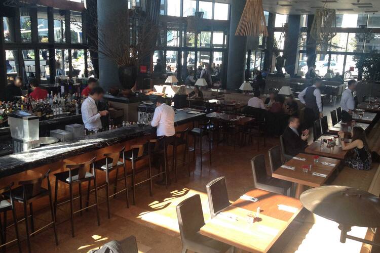 Masa Istinye Merkez Istanbul